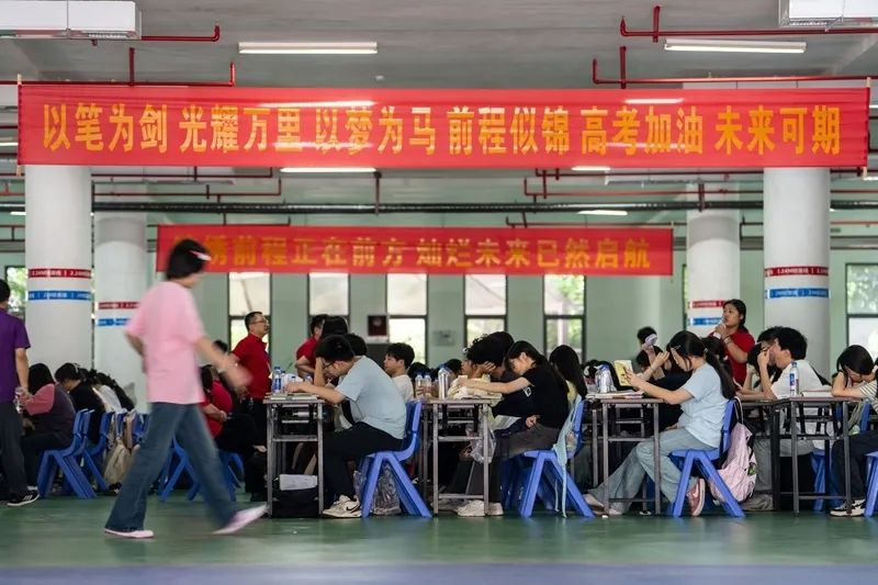 “高大衔接”，上大学也要抢跑？